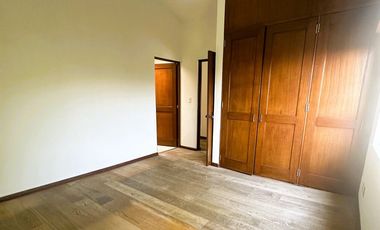 VENTA CASA  EN OLIVAR DE LOS PADRES