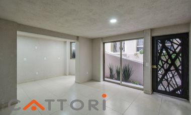 VENTA CASA EN SAN JERÓNIMO (LOMAS QUEBRADAS)