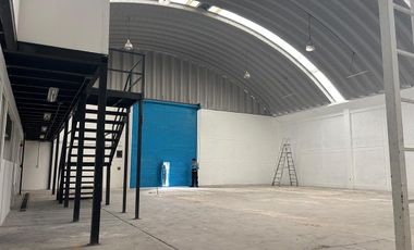 RENTA MAGNÍFICA BODEGA ATRÁS DEL COSTCO DE SAN ANTONIO, COLONIA ARVIDE