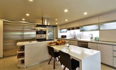 VENTA CASA  EN JARDINES DEL PEDREGAL