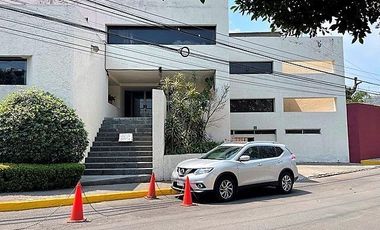 VENTA EDIFICIO DE OFICINAS A UN COSTADO DEL CENTRO COMERCIAL PERISUR