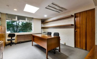 VENTA EDIFICIO DE OFICINAS A UN COSTADO DEL CENTRO COMERCIAL PERISUR