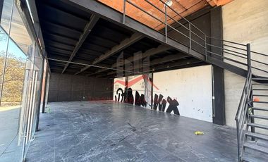 Local Comercial en Renta en  Plaza María Bonita, Jilotzingo