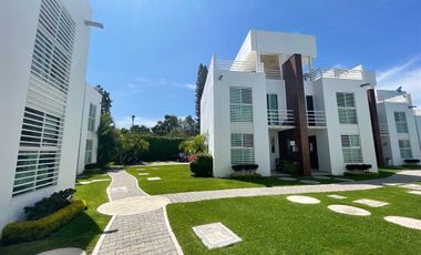 VENTA Casa en Condominio doble seguridad, Yautepec,Morelos.