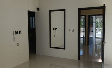 SE RENTA CASA CON ALBERCA CERCA DEL PUERTO
