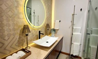 Hermoso Penthouse de dos niveles en venta en Aldea Zama, Tulum