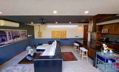Hermoso Penthouse de dos niveles en venta en Aldea Zama, Tulum