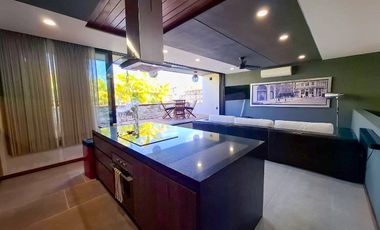 Hermoso Penthouse de dos niveles en venta en Aldea Zama, Tulum