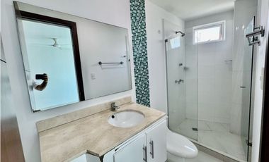 SE VENDE APARTAMENTO EN RODADERO SUR