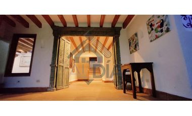 VENTA DE FINCA CON LOTE EN EL RETIRO EN PARCELACIÓN