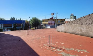 Venta de Locales comerciales en Rafael Castillo.Apto crédito.