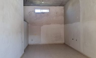 Venta de Locales comerciales en Rafael Castillo.Apto crédito.