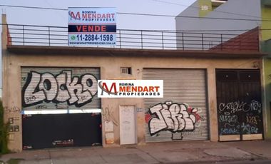 Venta de Locales comerciales en Rafael Castillo.Apto crédito.