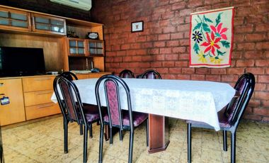 Casa en Venta 5 ambientes en Moron