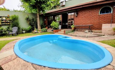 Casa en Venta 5 ambientes en Moron
