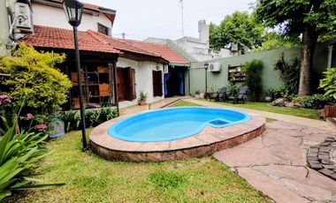 Casa en Venta 5 ambientes en Moron