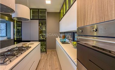 Venta de Apartamento con Espectacular Vista en Medellín - Los Balsos