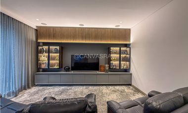 Venta de Apartamento con Espectacular Vista en Medellín - Los Balsos