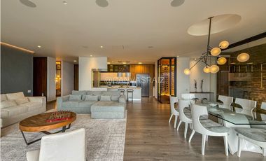 Venta de Apartamento con Espectacular Vista en Medellín - Los Balsos