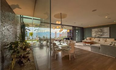 Venta de Apartamento con Espectacular Vista en Medellín - Los Balsos