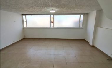 ACSI 1387. Oficina en arriendo, centro de Mosquera, Cundinamarca.