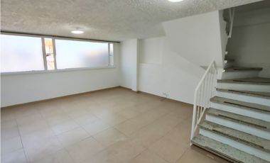 ACSI 1387. Oficina en arriendo, centro de Mosquera, Cundinamarca.