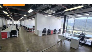 OFICINA EN ARRIENDO EN EL SECTOR DE USAQUEN. (180 PUESTOS)