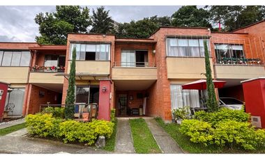 Casa para la Venta las Antillas Envigado