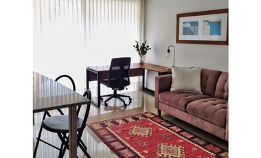 Apartaestudio para la renta amoblada en el Poblado, piso 13