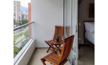 Apartaestudio para la renta amoblada en el Poblado, piso 13