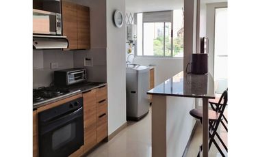 Apartaestudio para la renta amoblada en el Poblado, piso 13