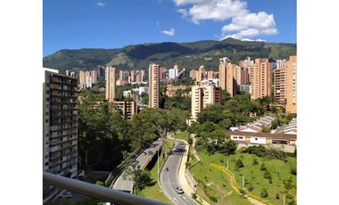 Apartaestudio para la renta amoblada en el Poblado, piso 13