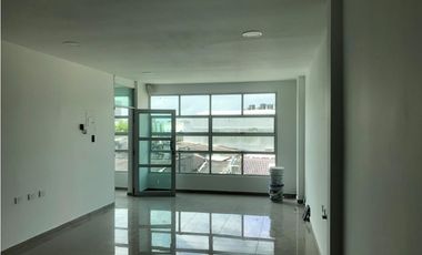 OFICINA DISPONIBLE PARA ARRIENDO
