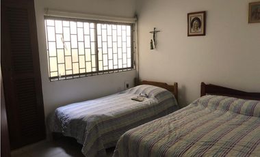 CASA DISPONIBLE PARA VENTA- CENTRO