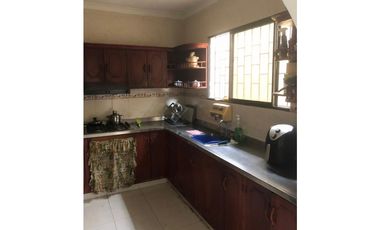 CASA DISPONIBLE PARA VENTA- CENTRO
