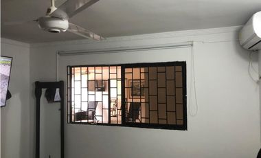 CASA DISPONIBLE PARA VENTA- CENTRO