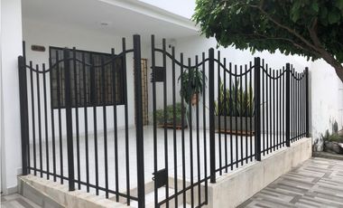 CASA DISPONIBLE PARA VENTA- CENTRO