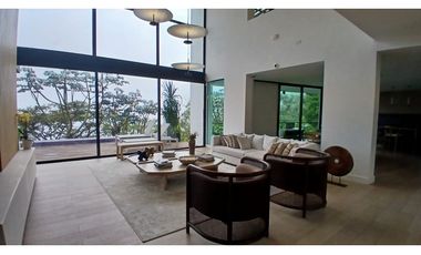 Casa en Arriendo Las Palmas Medellín