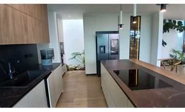 Casa en Arriendo Las Palmas Medellín