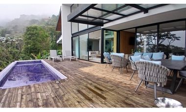 Casa en Arriendo Las Palmas Medellín