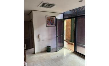 OFICINA P2  70M2 ALQUILER CHIPICHAPE - CALI