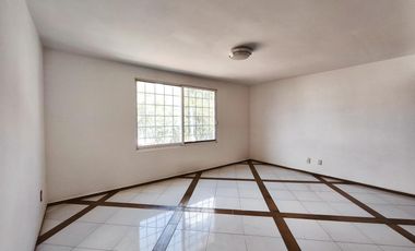 Casa en renta para oficinas o consultorios colonia Panorama León Guanajuato