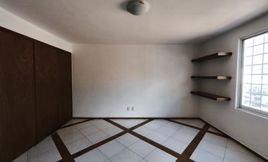 Casa en renta para oficinas o consultorios colonia Panorama León Guanajuato