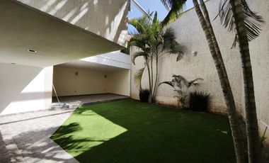 Casa en renta para oficinas o consultorios colonia Panorama León Guanajuato