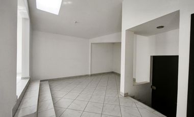 Casa en renta para oficinas o consultorios colonia Panorama León Guanajuato