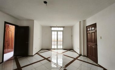 Casa en renta para oficinas o consultorios colonia Panorama León Guanajuato