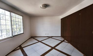 Casa en renta para oficinas o consultorios colonia Panorama León Guanajuato