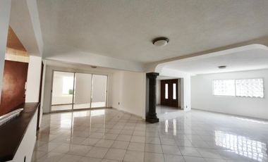 Casa en renta para oficinas o consultorios colonia Panorama León Guanajuato