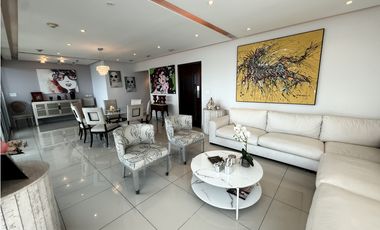 Latitude Costa del este