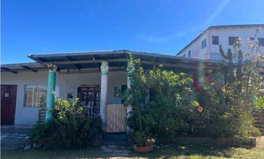 VENTA DE CASA  MAS 6 APARTAMENTOS  EN VOLCAN